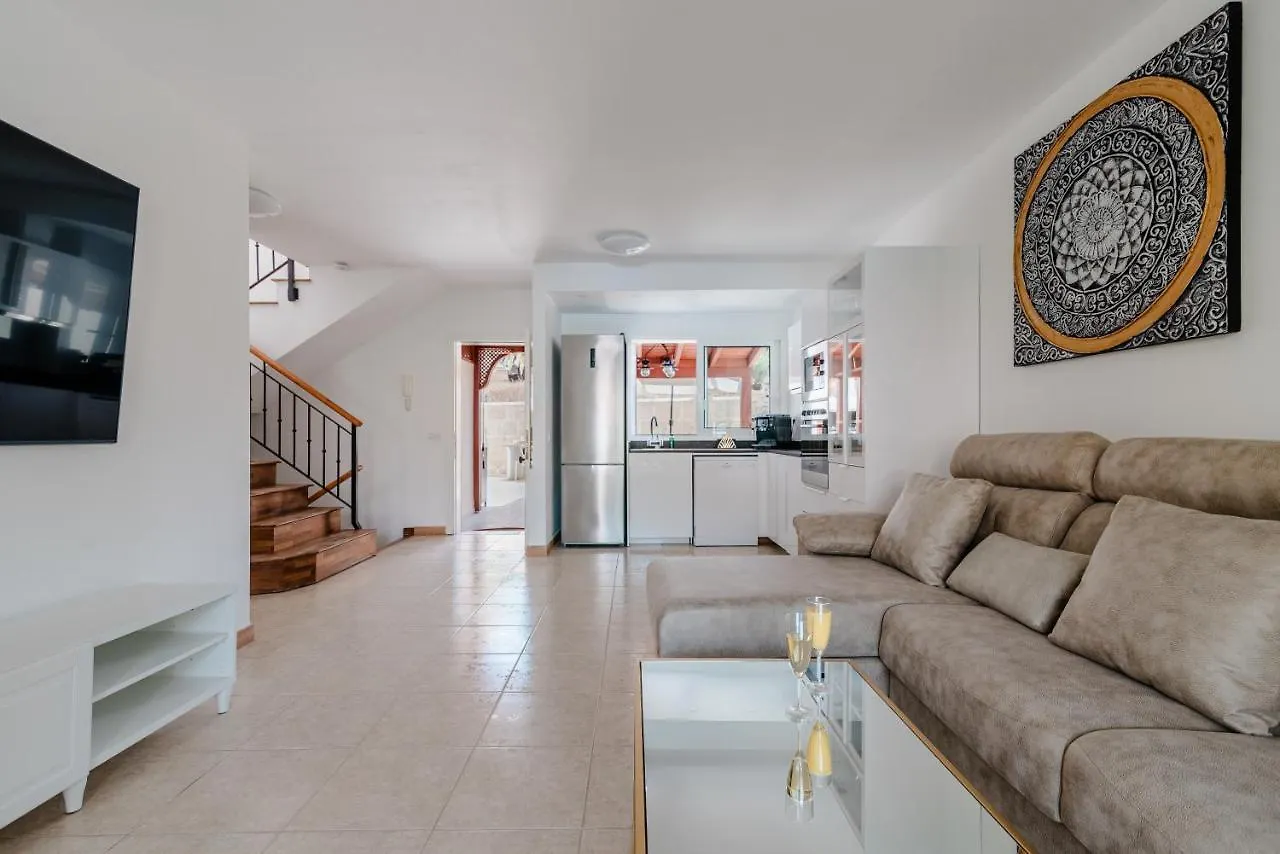 Comfortable 4-Bedroom Villa With Private Gardens Costa Adeje